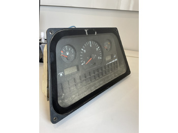 Instrumentenpaneel MASSEY FERGUSON