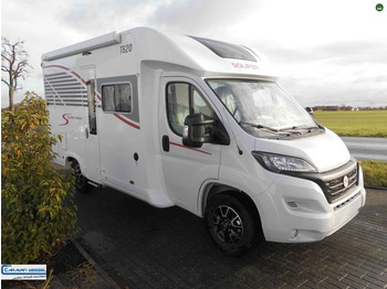 Half integraal camper