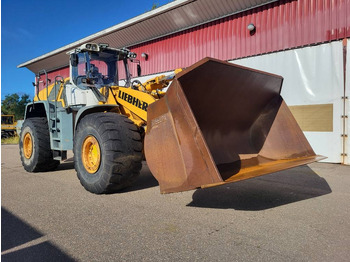 Wiellader LIEBHERR L 586