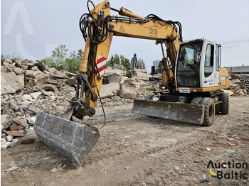 Mobiele graafmachine LIEBHERR A 316