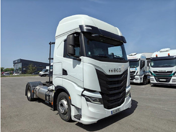 Trekker IVECO Stralis 440