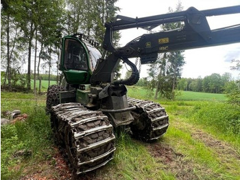 Harvester JOHN DEERE