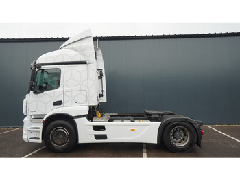 Trekker MERCEDES-BENZ Actros 1936