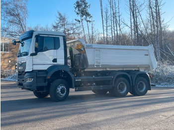 Kipper vrachtwagen MAN TGS 33.440