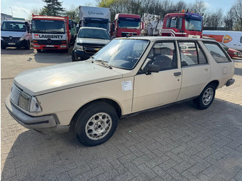 Personenwagen RENAULT