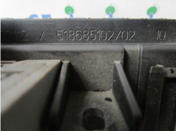 Elektrisch systeem voor Vrachtwagen DAF CF 65 FUSEBOARD P/NO 518685102/02: afbeelding 2