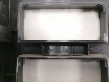 Universeel onderdeel voor Vrachtwagen Mercedes-Benz Salongi plastik A9606802607: afbeelding 3