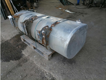 Brandstoftank voor Vrachtwagen Volvo Kütusepaak 625L 20504495: afbeelding 5 Brandstoftank voor Vrachtwagen Volvo Kütusepaak 625L 20504495: afbeelding 5