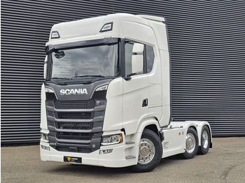 Trekker SCANIA S 660 V8