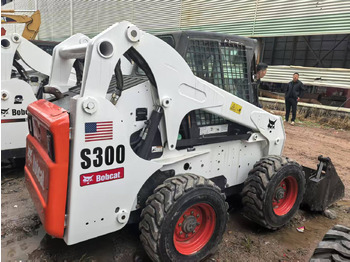 Schranklader BOBCAT S300