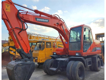 Mobiele graafmachine DOOSAN DH150W-7