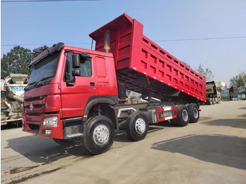 Kipper vrachtwagen SINOTRUK HOWO