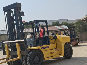 Diesel heftruck Komatsu FD150: afbeelding 2 Diesel heftruck Komatsu FD150: afbeelding 2