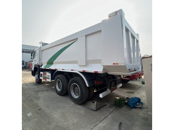 Kipper vrachtwagen Sinotruk HOWO 371 6*4 Dump truck: afbeelding 2