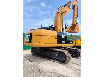 Rupsgraafmachine CATERPILLAR 320D2