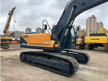 Rupsgraafmachine HYUNDAI