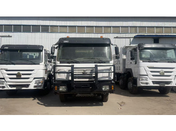 Veewagen vrachtwagen SINOTRUK HOWO