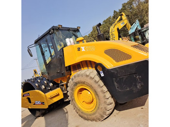 Asfaltwals XCMG XS223J Goat Horn Vibratory Roller Compactor: afbeelding 2