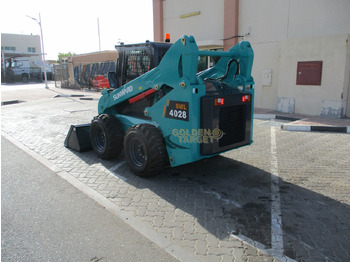 Nieuw Schranklader SUNWARD SWL4028 Skid Steer Loader: afbeelding 4 Nieuw Schranklader SUNWARD SWL4028 Skid Steer Loader: afbeelding 4