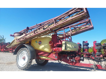 Getrokken veldspuit Hardi Commander Plus 4200 - 28m Twin: afbeelding 3