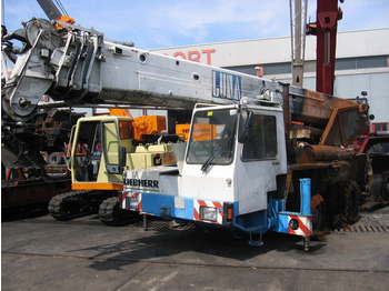 Alle terrein kraan LIEBHERR LTM 1035