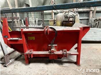 Hooi-/ Voedermachine KUHN