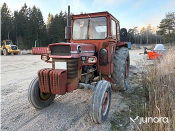 Tractor MASSEY FERGUSON 100 series