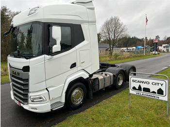 Trekker DAF XF 530