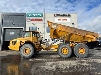 Kiepwagen met knikbesturing VOLVO A40D