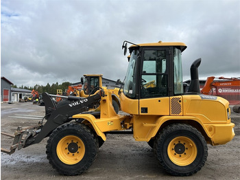 Wiellader VOLVO L30G