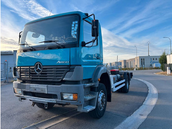Chassis vrachtwagen MERCEDES-BENZ Atego 1823