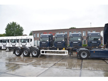 Containertransporter/ Wissellaadbak oplegger KRONE SDC