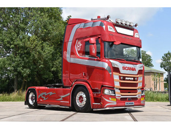 Trekker SCANIA R 650