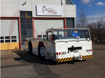 Vliegtuigtrekker SCHOPF