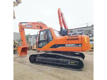 Rupsgraafmachine DOOSAN DH220