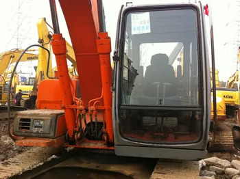 Rupsgraafmachine HITACHI EX120-5