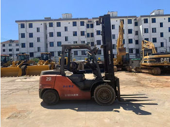 Diesel heftruck TOYOTA