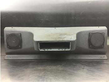 Cabine en interieur LIEBHERR