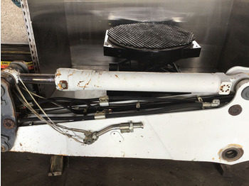 Hydraulische cilinder LIEBHERR