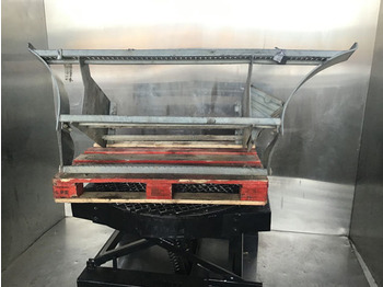 Cabine en interieur LIEBHERR