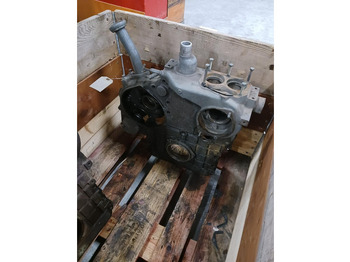 Motor en onderdelen LIEBHERR