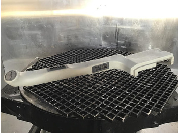 Cabine en interieur LIEBHERR