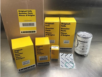 Motor en onderdelen LIEBHERR