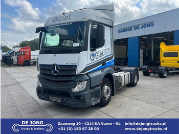 Trekker MERCEDES-BENZ Actros 1842