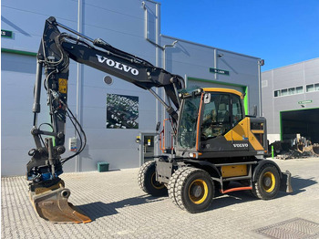 Mobiele graafmachine VOLVO EWR150E