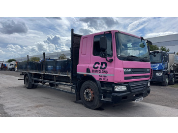 Vrachtwagen met open laadbak DAF CF 65 220