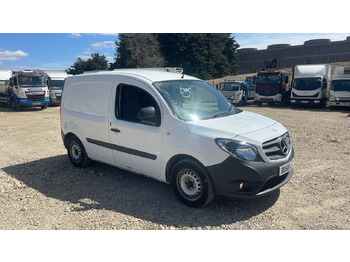 Kleine bestelwagen MERCEDES-BENZ Citan 109 CDI