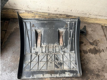 Spatbord voor Vrachtwagen IVECO Stralis 450 Kotflügel vorne rechts 41299389 / 41299388: afbeelding 5