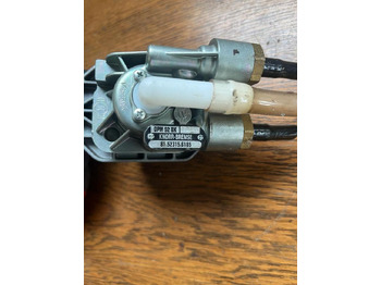 Remventiel voor Vrachtwagen MAN Bremsventil Feststellbremse Handbremsventil 81.52315.6185: afbeelding 2