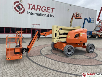 Knikarmhoogwerker JLG